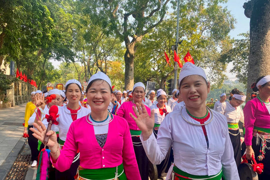Dự án 8: Đòn bẩy thúc đẩy bình đẳng giới vùng dân tộc thiểu số-Bài 1: Nâng cao vị thế và năng lực cho phụ nữ vùng cao