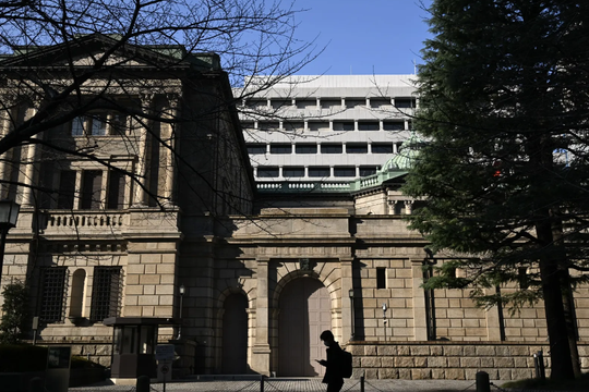 BoJ tăng lãi suất lên 0,75%, mức cao nhất trong 30 năm