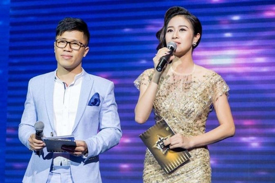 Mẫu lời dẫn chương trình liên hoan cuối năm chuyên nghiệp