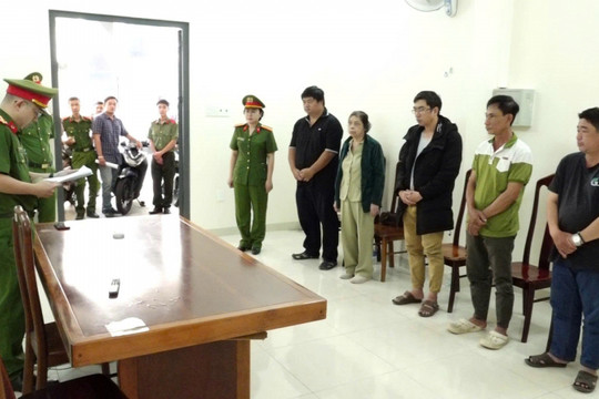 Khởi tố 5 bị can vụ nam thanh niên tử vong trên trụ điện tại Khánh Hòa