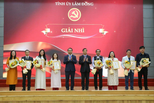 Trao giải Báo chí về xây dựng Đảng tỉnh Lâm Đồng lần thứ I, năm 2025