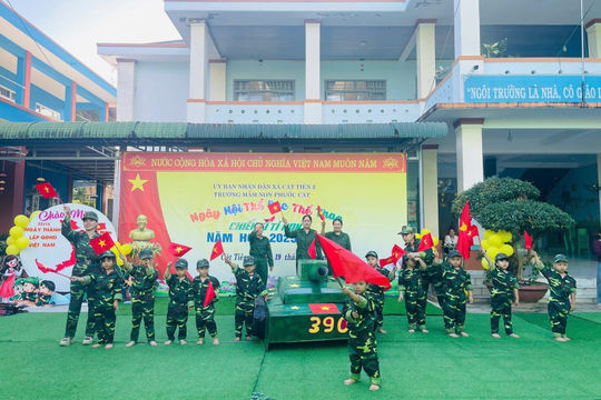 Khi lịch sử, truyền thống được gieo mầm từ mái trường