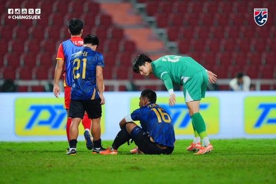 Bóng đá Thái Lan lâm vào khủng hoảng: Nợ lương cầu thủ và nguy cơ giải thể