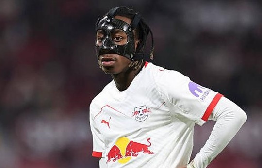 MU nhắm ngọc quý 80 triệu bảng, Arsenal muốn sở hữu hậu vệ Milan