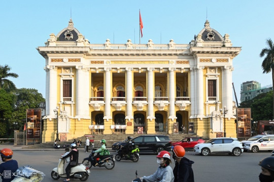 Nhà hát Lớn Hà Nội: Trải nghiệm di sản trước kỳ trùng tu hai năm