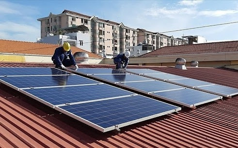 Công trình lắp đặt điện mặt trời mái nhà có phải xin phép xây dựng?
