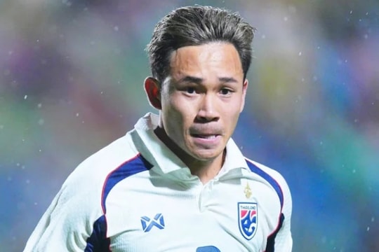 Nagoya Grampus muốn chiêu mộ Supachok Sarachat cho J.League 1