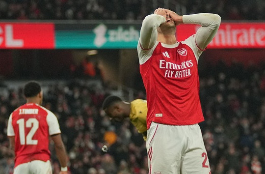 Hàng công Arsenal cùn mòn: Hồi chuông báo động từ Mikel Arteta