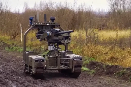 Ukraine chính thức đưa robot chiến đấu mặt đất vào biên chế