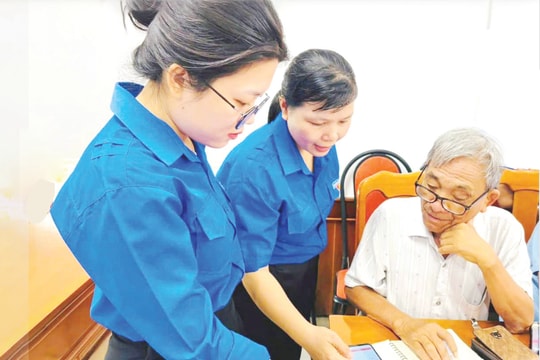 Liên Hương “số hóa” Mặt trận để chính quyền gần dân hơn