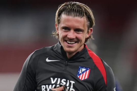 MU rộng cửa chiêu mộ Conor Gallagher giá 30 triệu euro