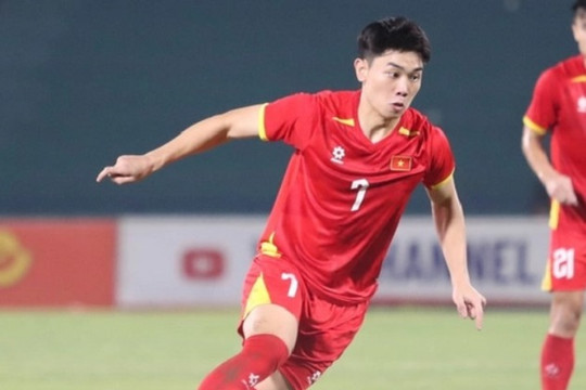 Đình Bắc lỡ Asian Games 2026 do VFF cử đội U21 tham dự