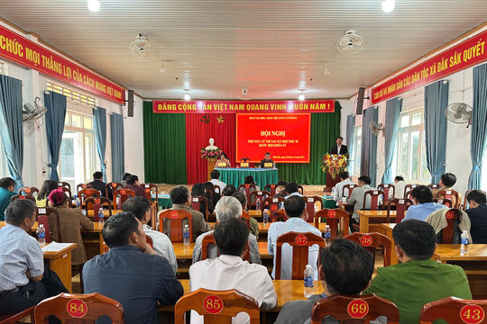 Đoàn ĐBQH tỉnh Lâm Đồng tiếp xúc cử tri xã Đắk Sắk
