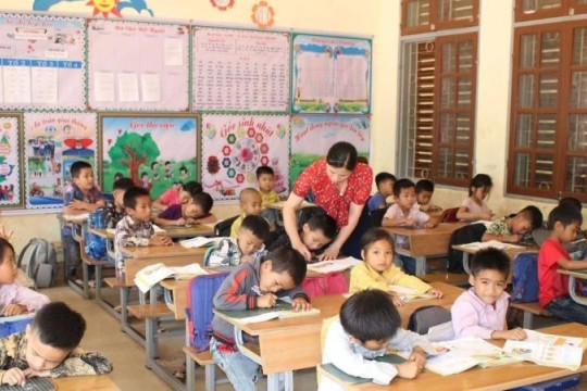 Hỗ trợ ăn trưa cho học sinh tiểu học, trung học cơ sở các xã biên giới đất liền
