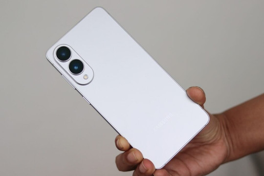 Samsung chưa thể chốt giá Galaxy S26 do chi phí linh kiện tăng