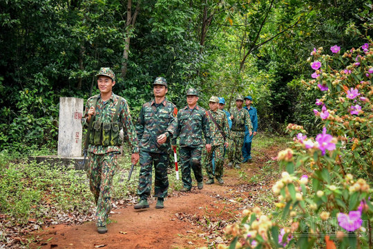 Bám biên, bám biển giữ mùa xuân cho Lâm Đồng