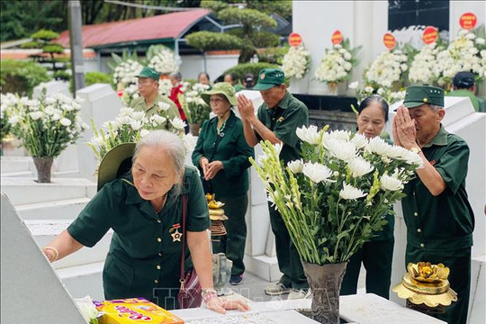 Tăng mức trợ cấp hằng tháng đối với thanh niên xung phong