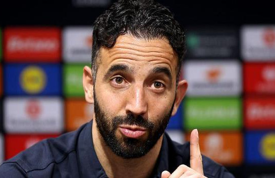 Man Utd lên kế hoạch chiêu mộ 5 tiền vệ: Ruben Amorim ưu tiên cải tổ tuyến giữa