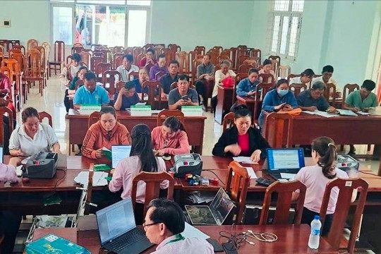Vốn chính sách đồng hành với người dân phục hồi sản xuất