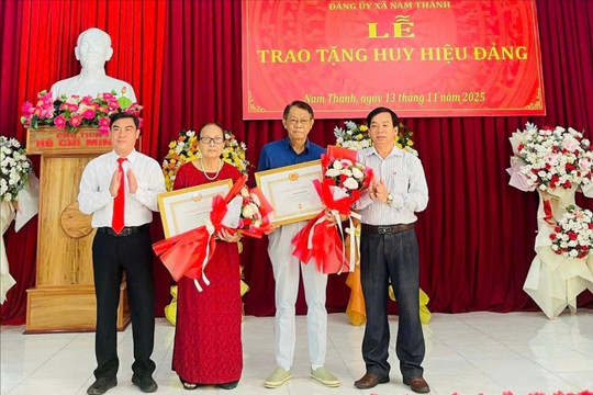 Xây dựng đội ngũ đảng viên kết nối với dân