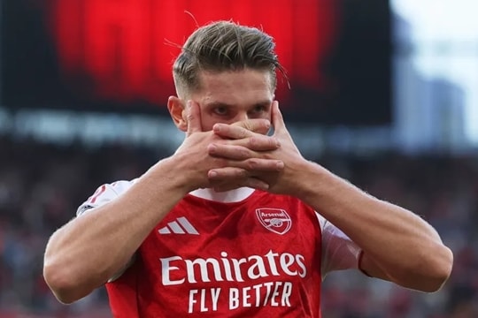 Viktor Gyokeres và bài toán ghi bàn tại Arsenal: Tại sao các con số chưa nói lên tất cả?