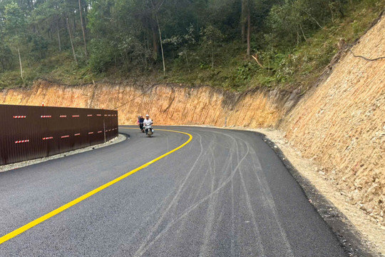 Tập trung nguồn lực khôi phục giao thông sau thiên tai