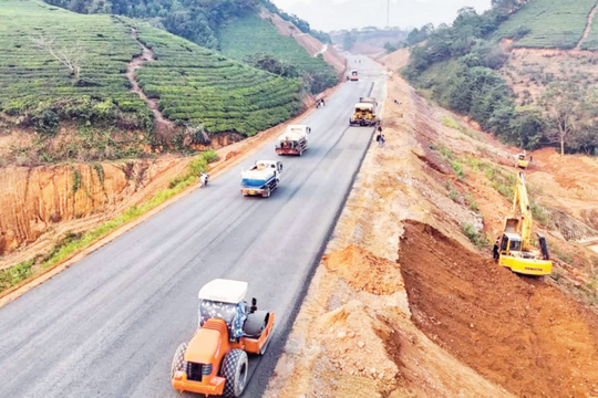 Điểm tựa để nền kinh tế bứt phá