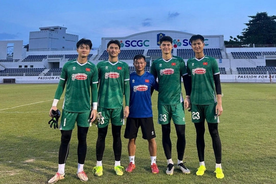 U23 Việt Nam triệu tập khẩn cấp thủ môn Phạm Đình Hải dự VCK U23 châu Á 2026