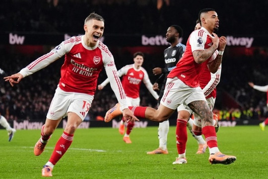 Arsenal đè bẹp Aston Villa 4-1: Gabriel Jesus tái xuất rực rỡ và thông điệp đanh thép từ Emirates