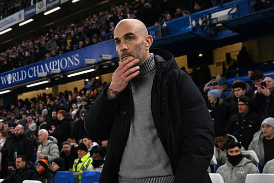 Rạn nứt tại Chelsea: Giải mã mâu thuẫn giữa Enzo Maresca và ban lãnh đạo