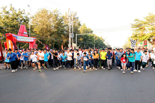 Hơn 1.000 người tham gia Ngày chạy đầu năm 2026 tại các địa phương phía Đông Lâm Đồng