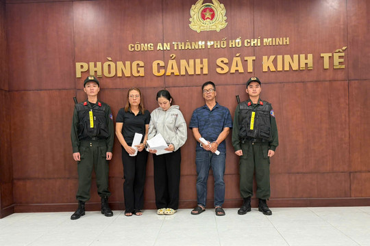 Công an TP.HCM triệt phá đường dây buôn lậu thực phẩm chức năng quy mô hơn 45 tỷ đồng