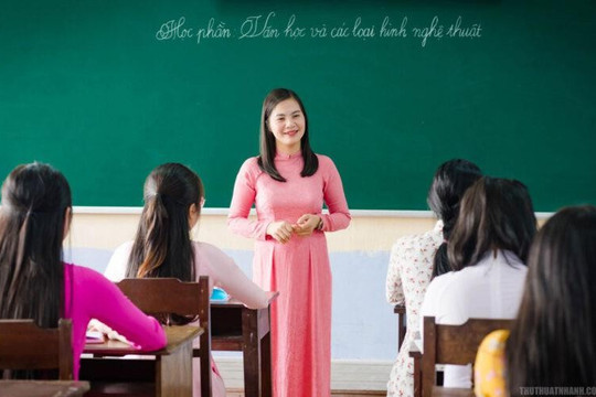 Quy định về tiền lương, phụ cấp, điều động, bổ nhiệm, chế độ nghỉ hưu... đối với nhà giáo có hiệu lực từ tháng 1/2026