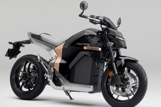 Xe máy điện Honda WN7 sẽ về Việt Nam, sạc khoảng 30 phút và di chuyển 150km/sạc