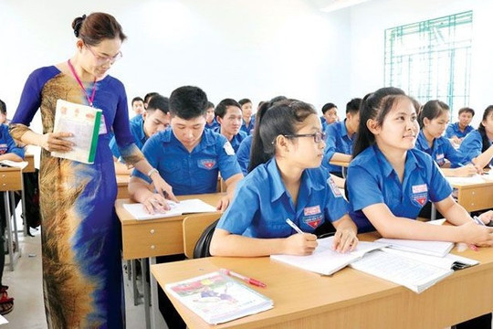 Thời gian giữ hạng với giáo viên THPT khi có bằng Thạc sĩ