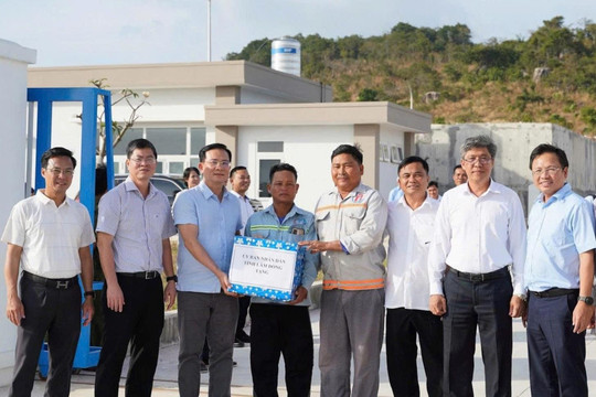 Lãnh đạo tỉnh Lâm Đồng thăm, động viên người lao động dịp Tết Dương lịch 2026