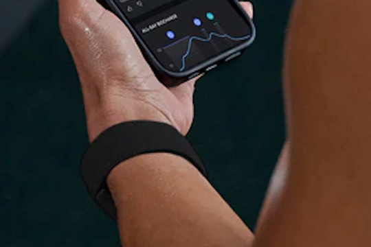 Amazfit Helio Strap nhận bản cập nhật lớn giúp theo dõi nhịp tim và giấc ngủ chính xác hơn