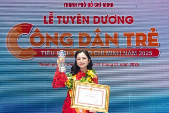 Duyên Quỳnh và Lê Nguyễn Bảo Ngọc nhận danh hiệu Công dân trẻ tiêu biểu TP.HCM 2025