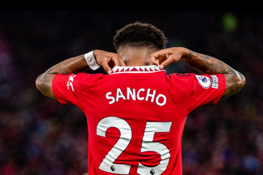 Manchester United nắm giữ chìa khóa tương lai của Jadon Sancho tại Dortmund