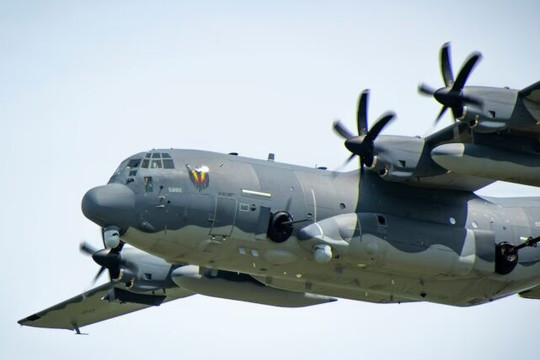 Mỹ tích hợp vệ tinh Starlink vào pháo đài bay AC-130J Ghostrider nhằm hiện đại hóa tác chiến