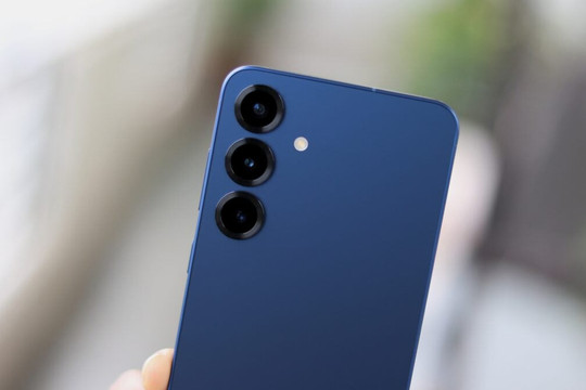 Samsung Galaxy S26 Plus lộ diện nâng cấp camera mới với công nghệ zoom HDR 3x