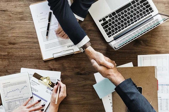 Hợp đồng ký trước khi nhận vốn góp nước ngoài có phải đăng ký đầu tư?