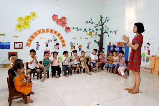 Giáo viên mầm non được nghỉ hưu sớm 5 năm, nhóm trình độ cao nghỉ hưu muộn 10 năm từ năm 2026
