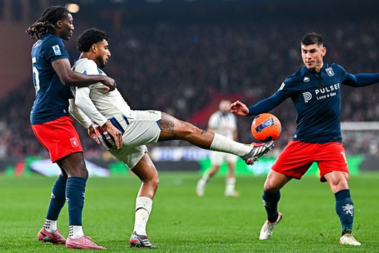 Manchester United nhắm chiêu mộ Ederson: Lời giải cho bài toán tuyến giữa của Ruben Amorim