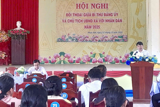 Khi dân chủ bắt đầu từ tiếng nói người dân