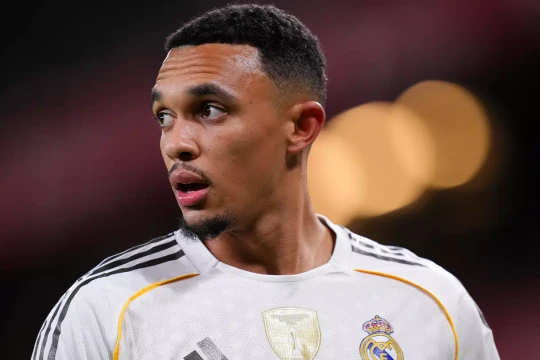 Real Madrid cân nhắc bán Trent Alexander-Arnold: Khi 40 triệu Euro giá trị hơn sự kiên nhẫn