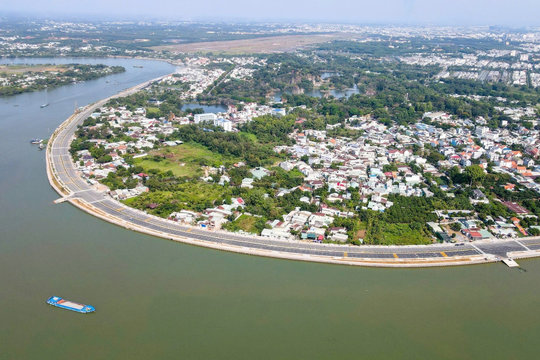 Thông xe tuyến đường ven sông Đồng Nai 5,2km: Điểm nhấn bảo tồn biệt thự trăm tuổi