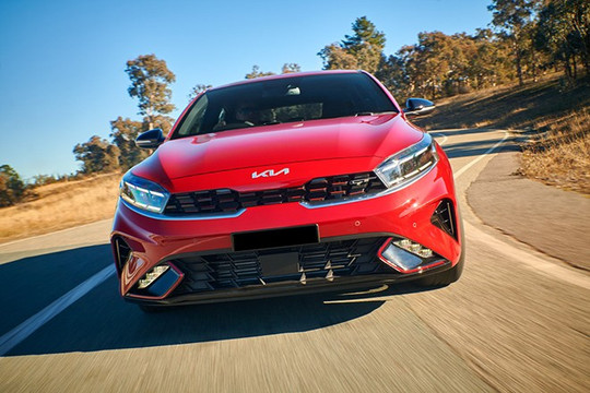 Giá xe KIA K3 tháng 1/2026: Ưu đãi cao nhất 50 triệu đồng cho bản Turbo GT