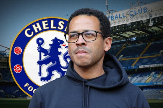Tân HLV Chelsea Liam Rosenior nhận '3 điểm đầu tiên' theo cách không mong muốn