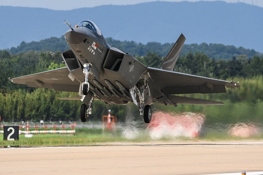 Chi phí tiêm kích KF-21 Boramae: Lợi thế cạnh tranh trước F-35 và các đối thủ phương Tây